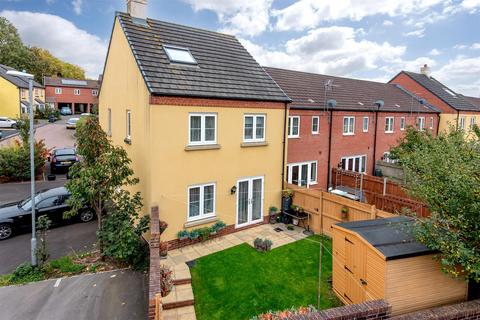 undefined, Grove Gate, Staplegrove