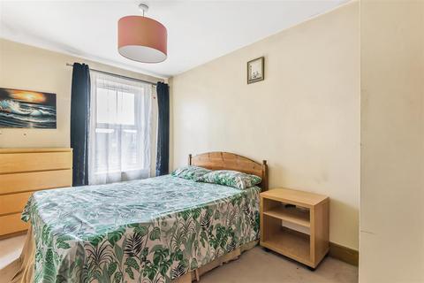 undefined, Richmond Road, Kingston Upon Thames KT2