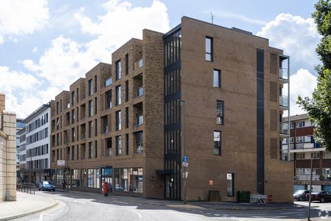 Retail property (high street) to rent, 16-22 Cromwell Rd Redhill RH1 1RT