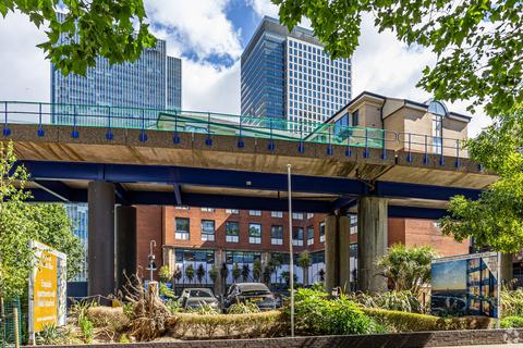 Office to rent, Admirals Way London E14 9XQ