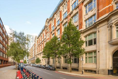 undefined, Leman Street, London E1