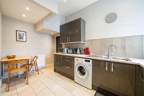 undefined, Glenthorne Road, London W6