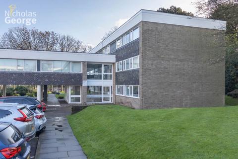 2 bedroom flat to rent, High Point, Edgbaston, B15 3RU