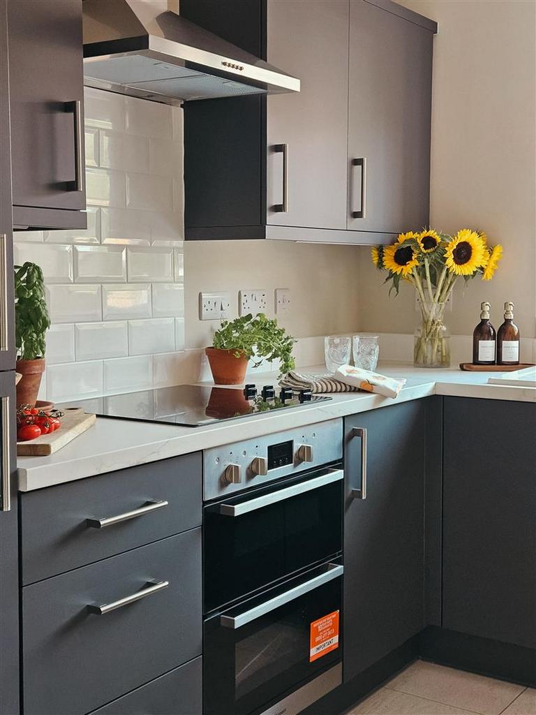 Cottemsore dressed kitchen 4.jpeg