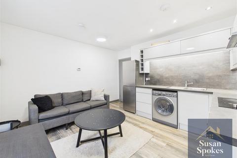 2 bedroom apartment to rent, Fawcett Street, Sunderland