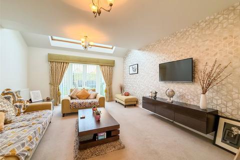 4 bedroom semi-detached house for sale, Whitworth Park, Houghton-Le-Spring, DH4