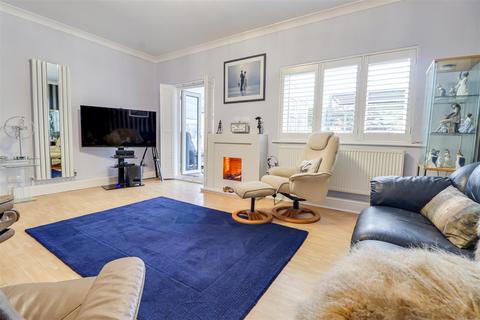 undefined, Elmsleigh Drive, Leigh-on-Sea SS9