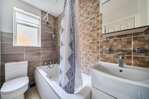 2 bedroom maisonette for sale, Whitby Road, Ruislip, Middlesex