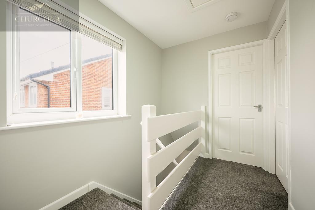 8langdale Drive-11