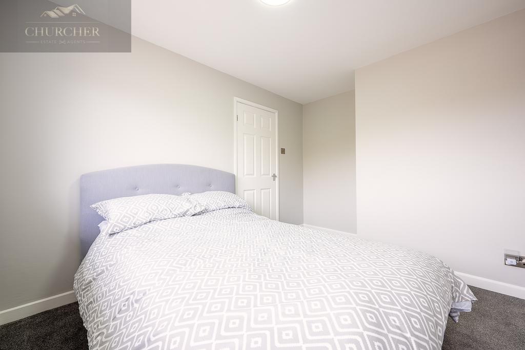 8langdale Drive-8