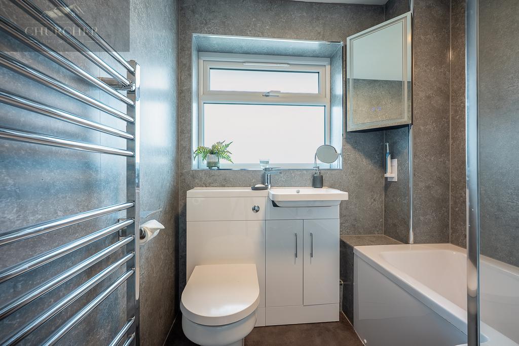 8langdale Drive-10