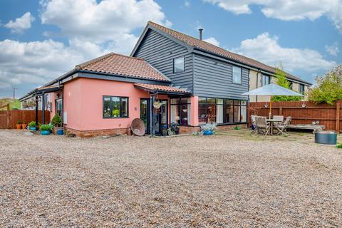 3 bedroom barn conversion for sale, Low Street, Diss IP21