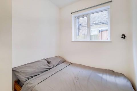 1 bedroom flat for sale, Drewstead Road, Streatham Hill, London, SW16