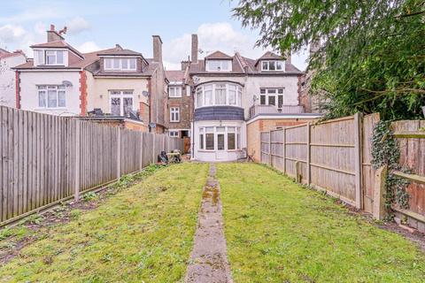 1 bedroom flat for sale, Drewstead Road, Streatham Hill, London, SW16