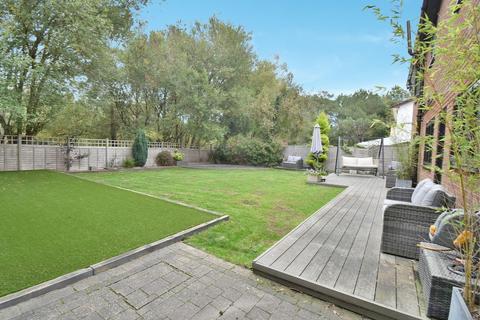 4 bedroom detached house for sale, Cedar Way, Ferndown, BH22
