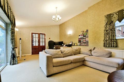 4 bedroom bungalow for sale, Middlewood Road, Stockport SK6