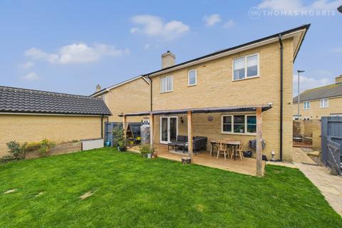4 bedroom detached house for sale, Clover Way, Royston SG8