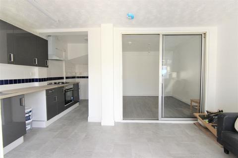 undefined, Crest Drive, Enfield, Greater London, EN3