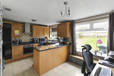 undefined, Mackenzie Road, Raunds