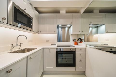 2 bedroom flat for sale, Chesterton Road, London W10