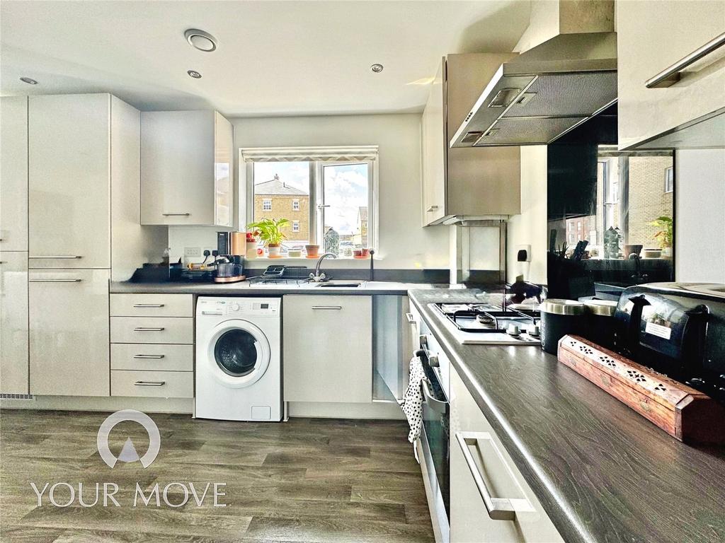 #yourmovedartford
