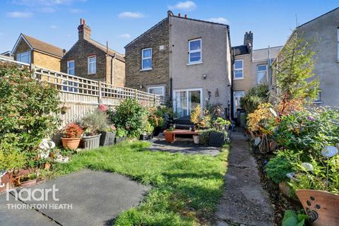undefined, Woodville Road, Thornton Heath