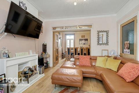 undefined, Woodville Road, Thornton Heath