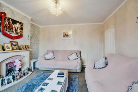 4 bedroom semi-detached house for sale, Park Avenue, Skegness, PE25