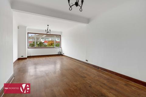 undefined, Varney Close, Waltham Cross EN7