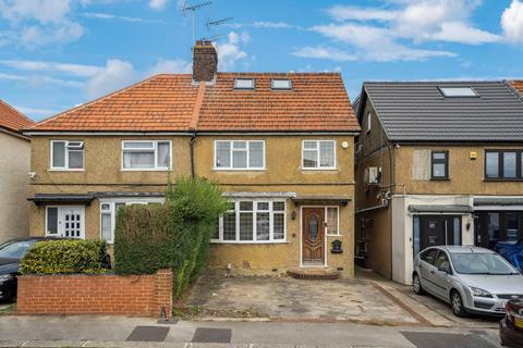 undefined, Berry Avenue, Watford