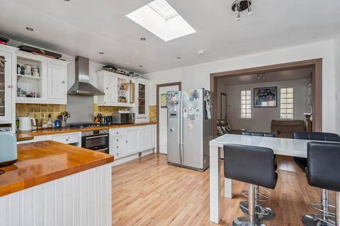 undefined, Berry Avenue, Watford