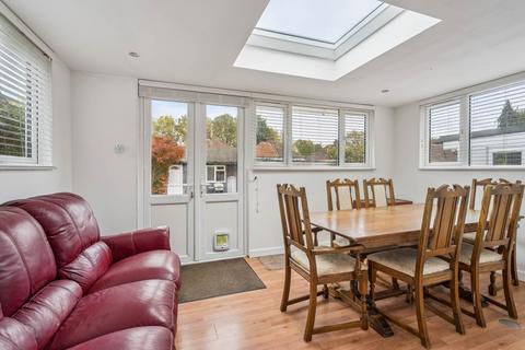 undefined, Berry Avenue, Watford