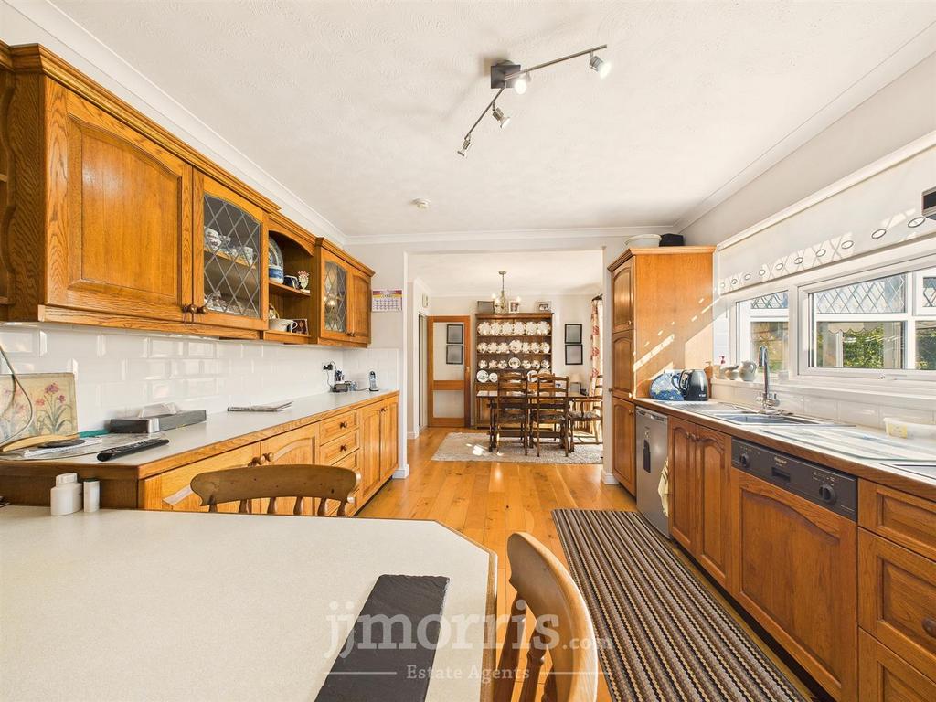 Kitchen / Diner