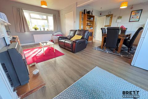 undefined, 5 Falcon Road, Haverfordwest, Pembrokeshire. SA61 2UE