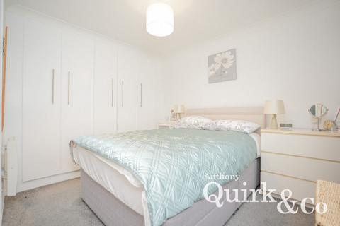 1 bedroom park home for sale, Creek Road, Canvey Island, SS8