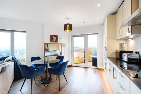 2 bedroom flat for sale, Guinevere Point, Waterhouse Avenue, Maidstone