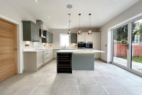 undefined, Cavendish Road, Manchester M30