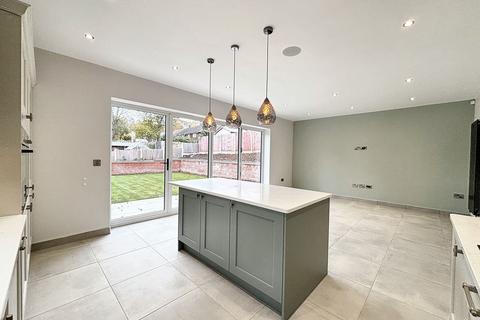 undefined, Cavendish Road, Manchester M30