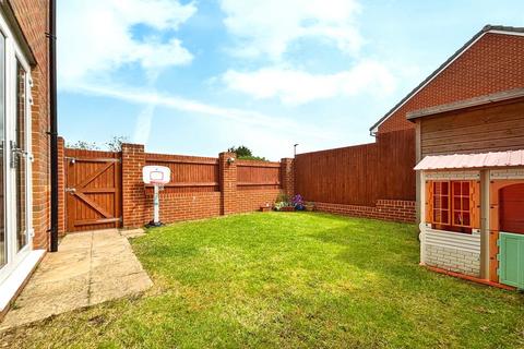 3 bedroom semi-detached house for sale, Dormouse Drive (Heylo Housing), Newport, Isle of Wight