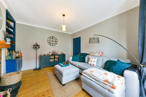 29 Briscoe Road, London, SW19 2AH