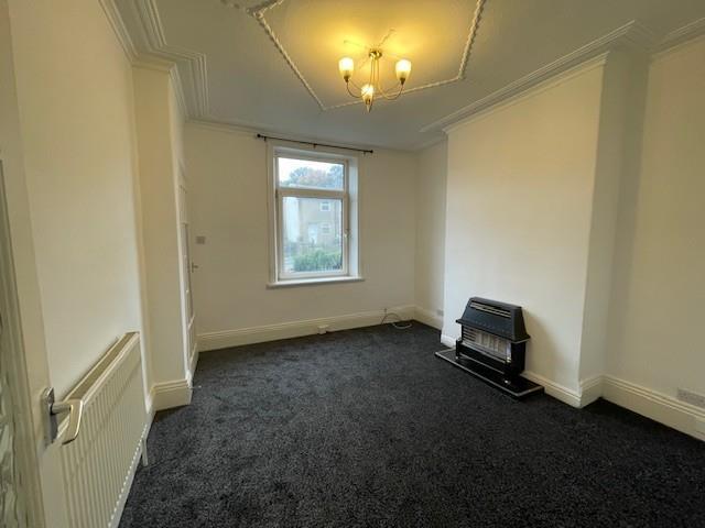 Lounge 2.jpg