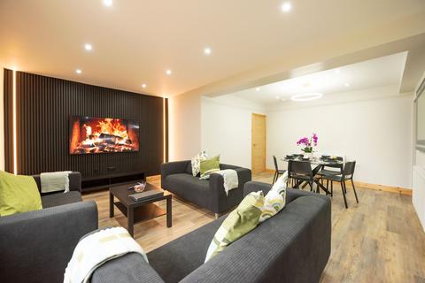 undefined, Elm Road, Earley, RG6