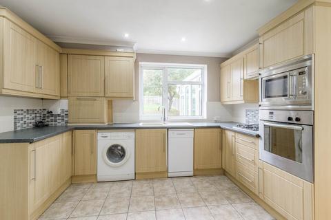 3 bedroom semi-detached house for sale, Walnut Drive, Milton Keynes MK2