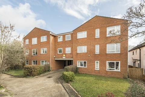undefined, Grand Drive, London SW20