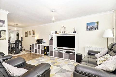 17 Clare Way, Bexleyheath, DA7 5JU