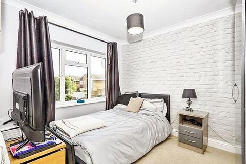 17 Clare Way, Bexleyheath, DA7 5JU