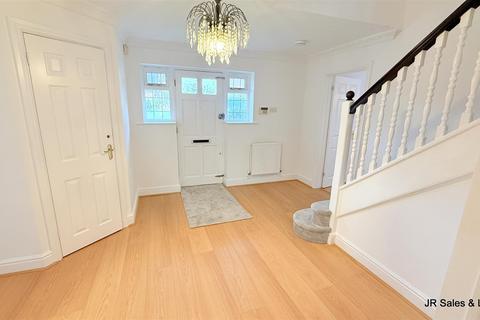 undefined, Richardson Crescent, West Cheshunt