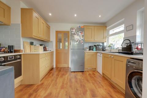 3 bedroom detached bungalow for sale, Leylands Road, Burgess Hill, RH15