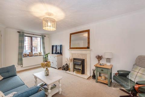 4 bedroom detached house for sale, Bunyan Close, Norwich NR7