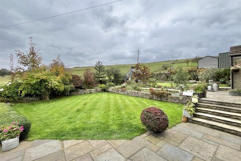 undefined, Sandy Lane, Chisworth, Glossop